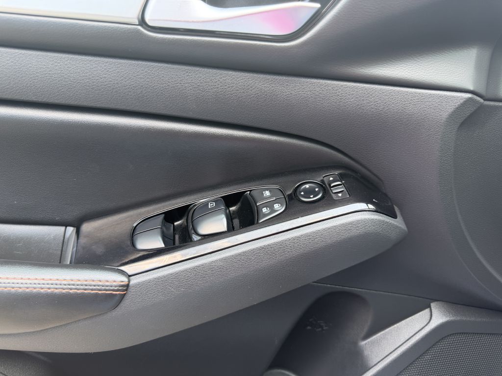 2024 nissan altima 2.5 sr