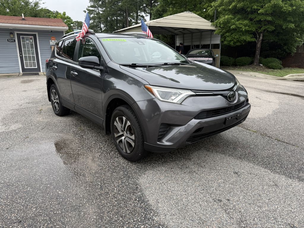 2018 toyota rav4 le