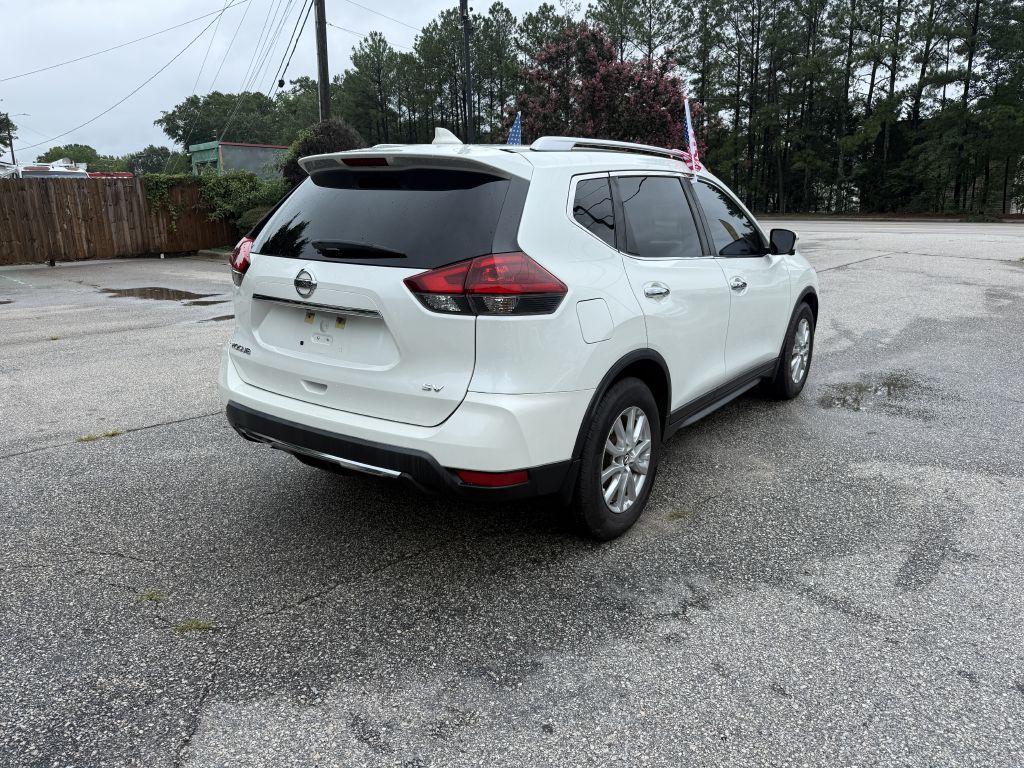 2018 nissan rogue sv