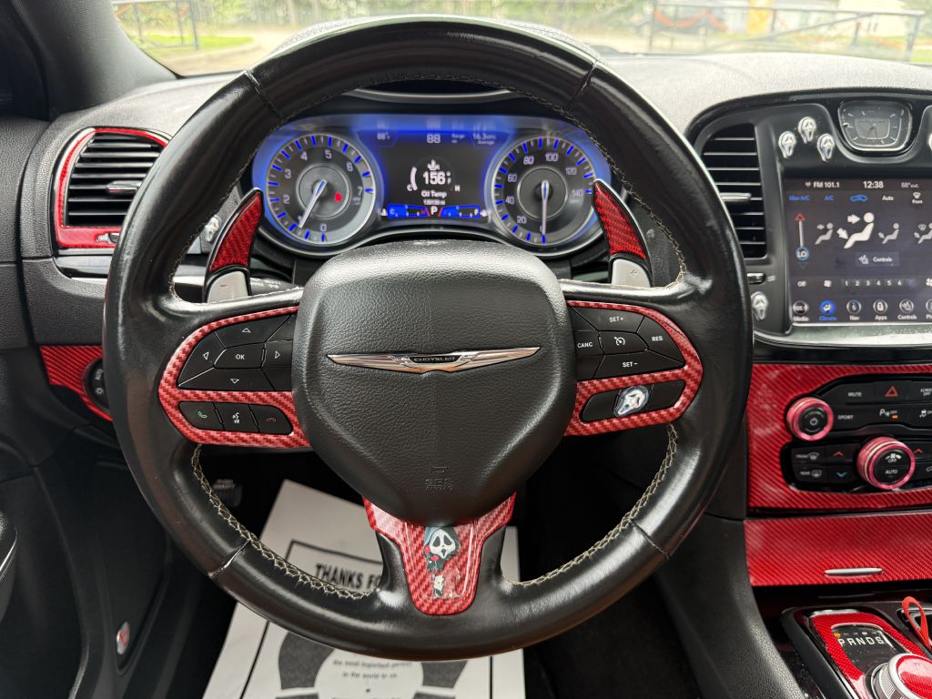 2022 chrysler 300 s v6