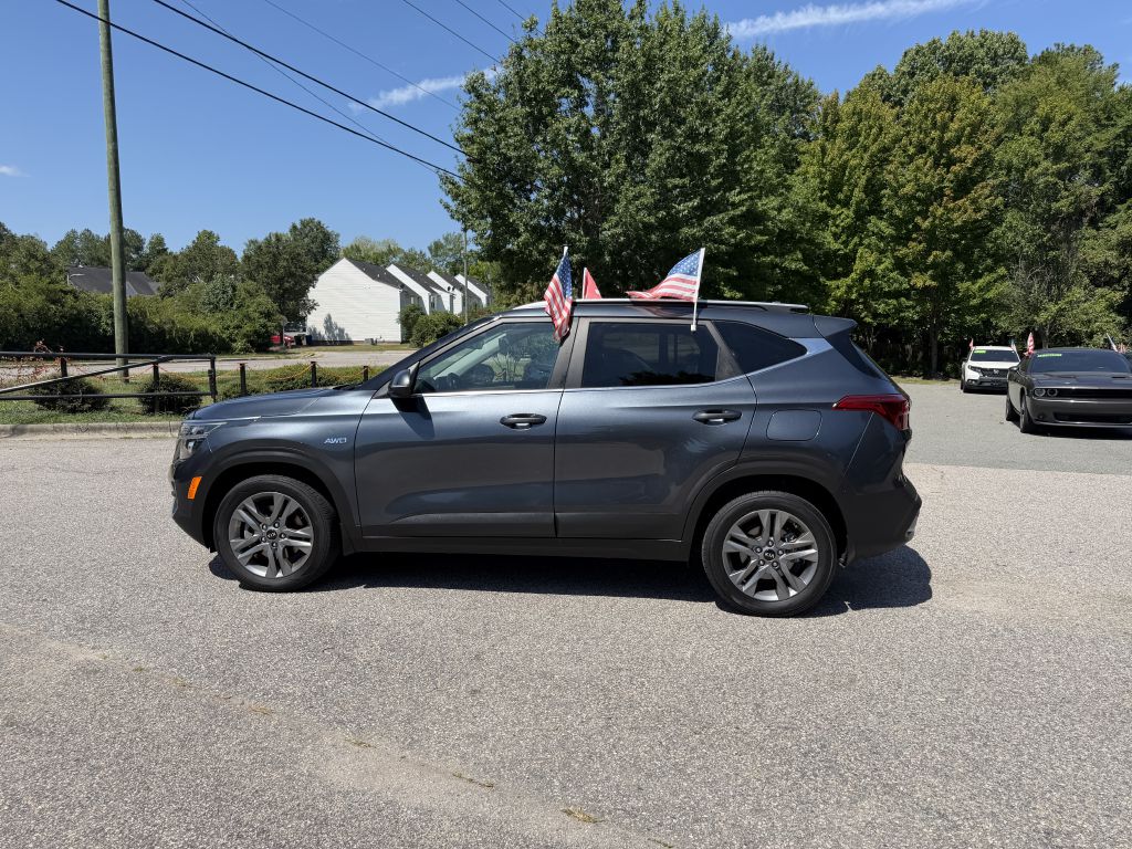 2021 kia seltos s
