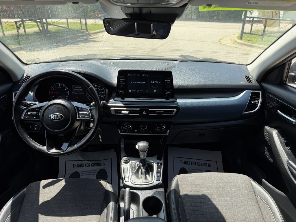 2021 kia seltos s