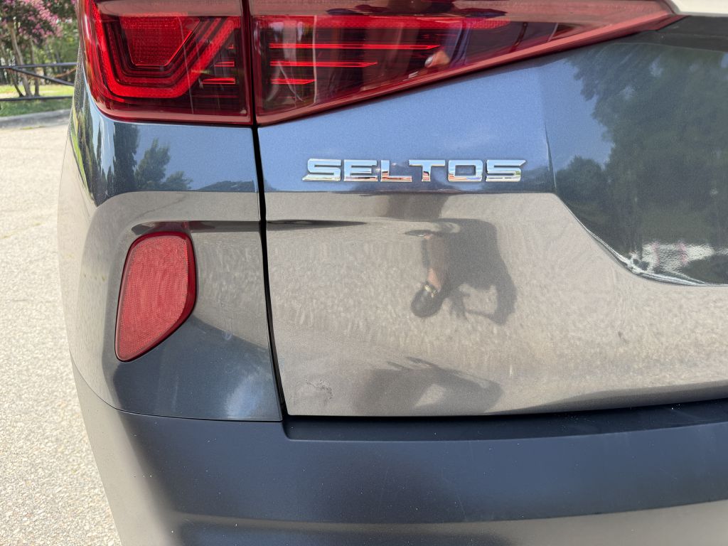 2021 kia seltos s