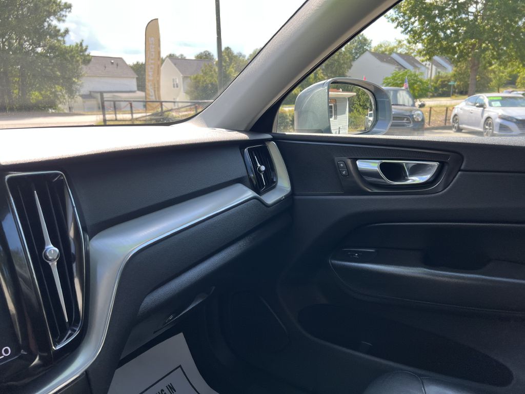 2019 volvo xc60 t5 momentum