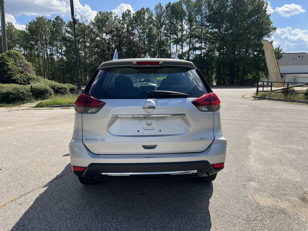 2018 nissan rogue s
