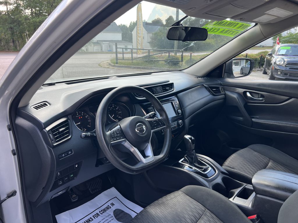 2018 nissan rogue s