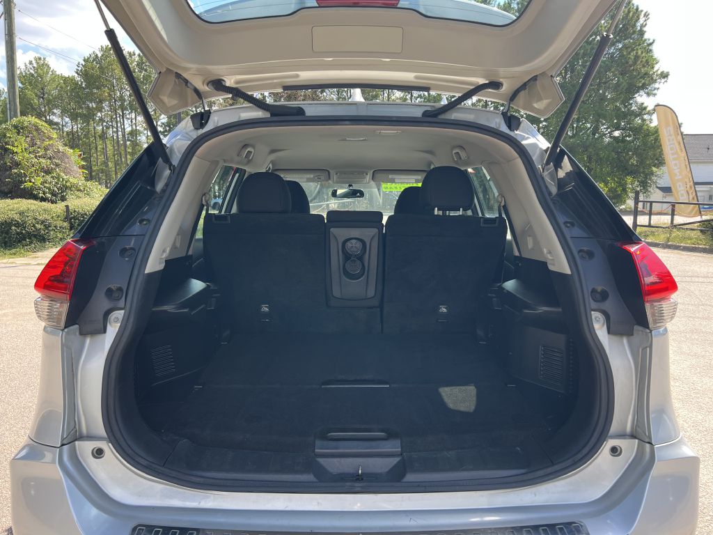 2018 nissan rogue s