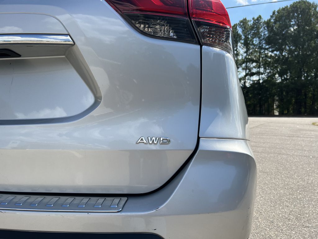 2018 nissan rogue s
