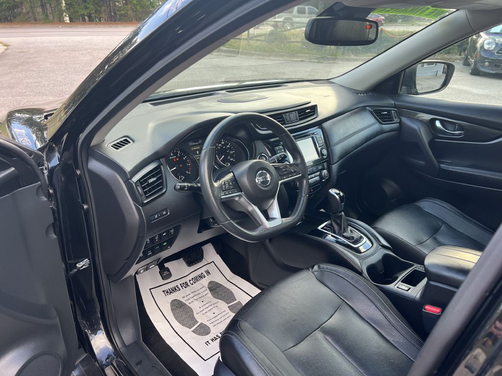 2017 nissan rogue sl