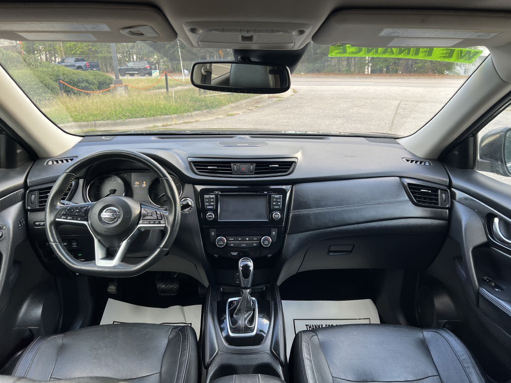 2017 nissan rogue sl
