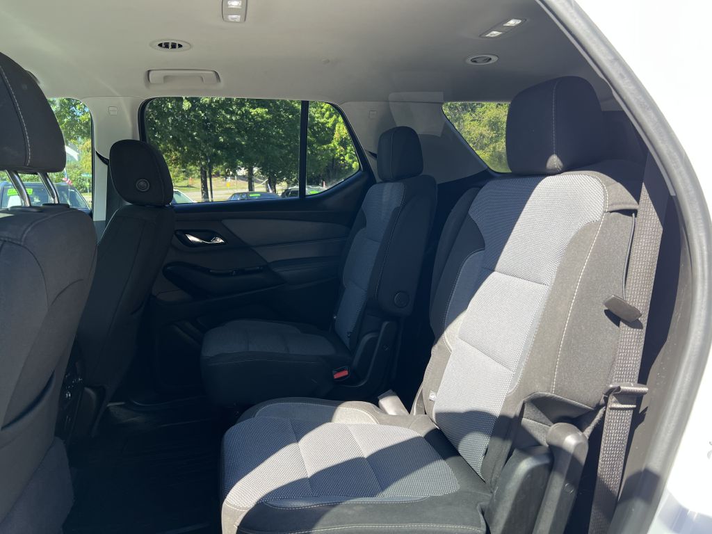 2019 chevrolet traverse lt cloth