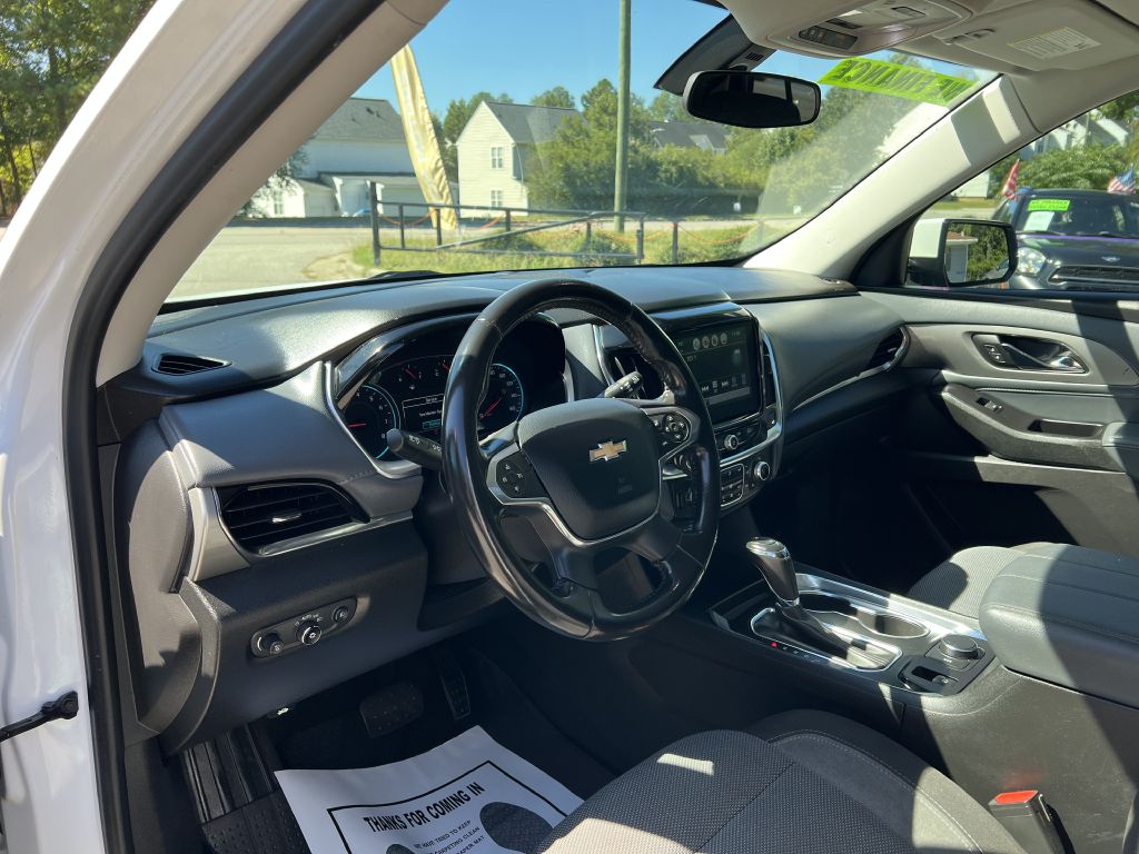 2019 chevrolet traverse lt cloth