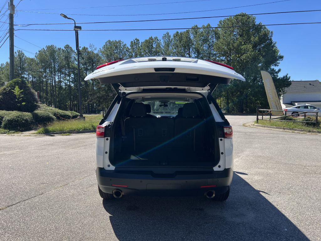 2019 chevrolet traverse lt cloth