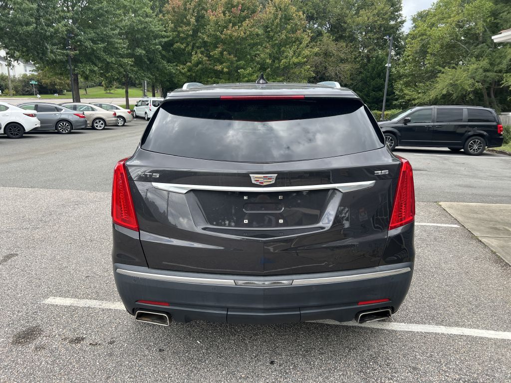 2017 cadillac xt5 base