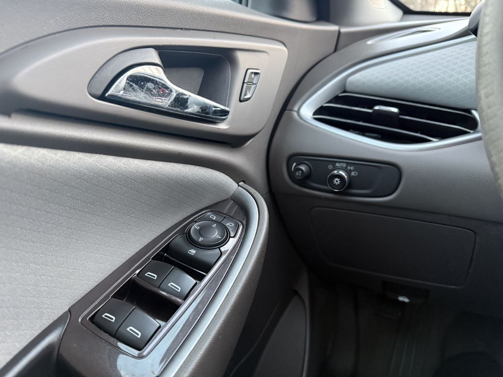 2017 chevrolet malibu ls
