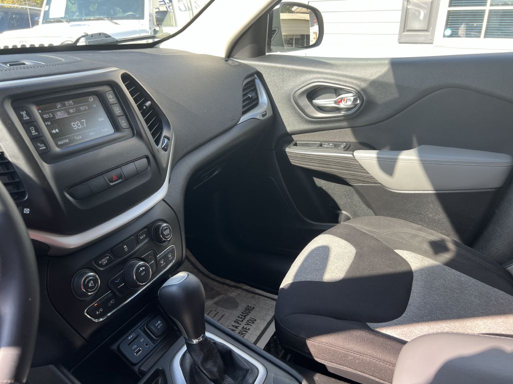2014 jeep cherokee latitude
