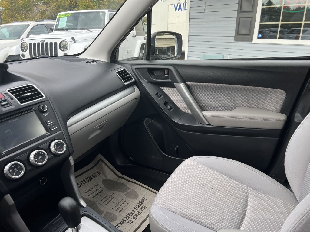 2018 subaru forester 2.5i