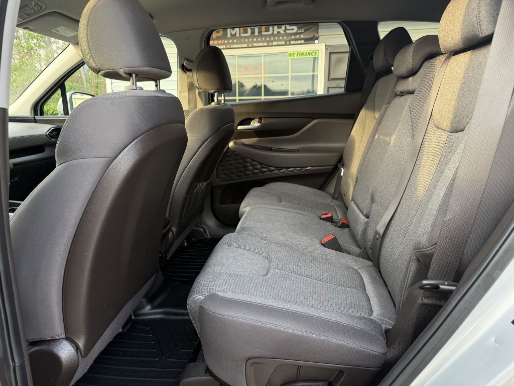 2020 hyundai santa fe se