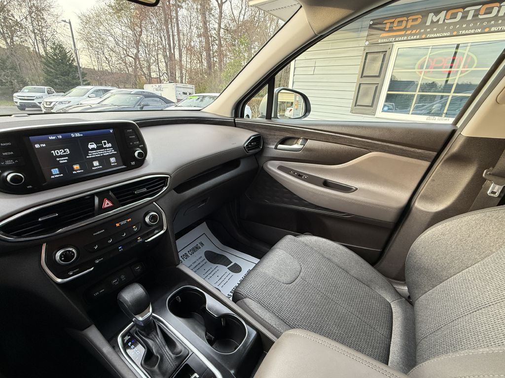2020 hyundai santa fe se