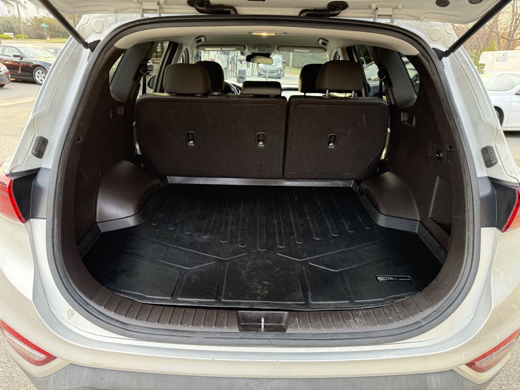 2020 hyundai santa fe se
