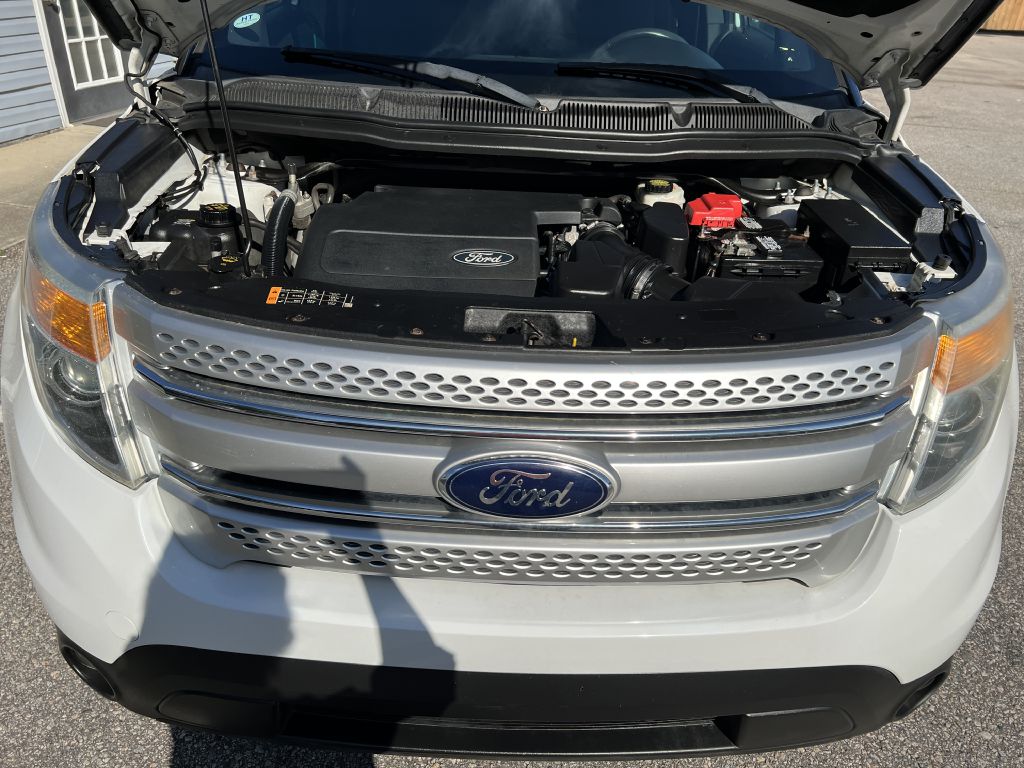 2014 ford explorer xlt