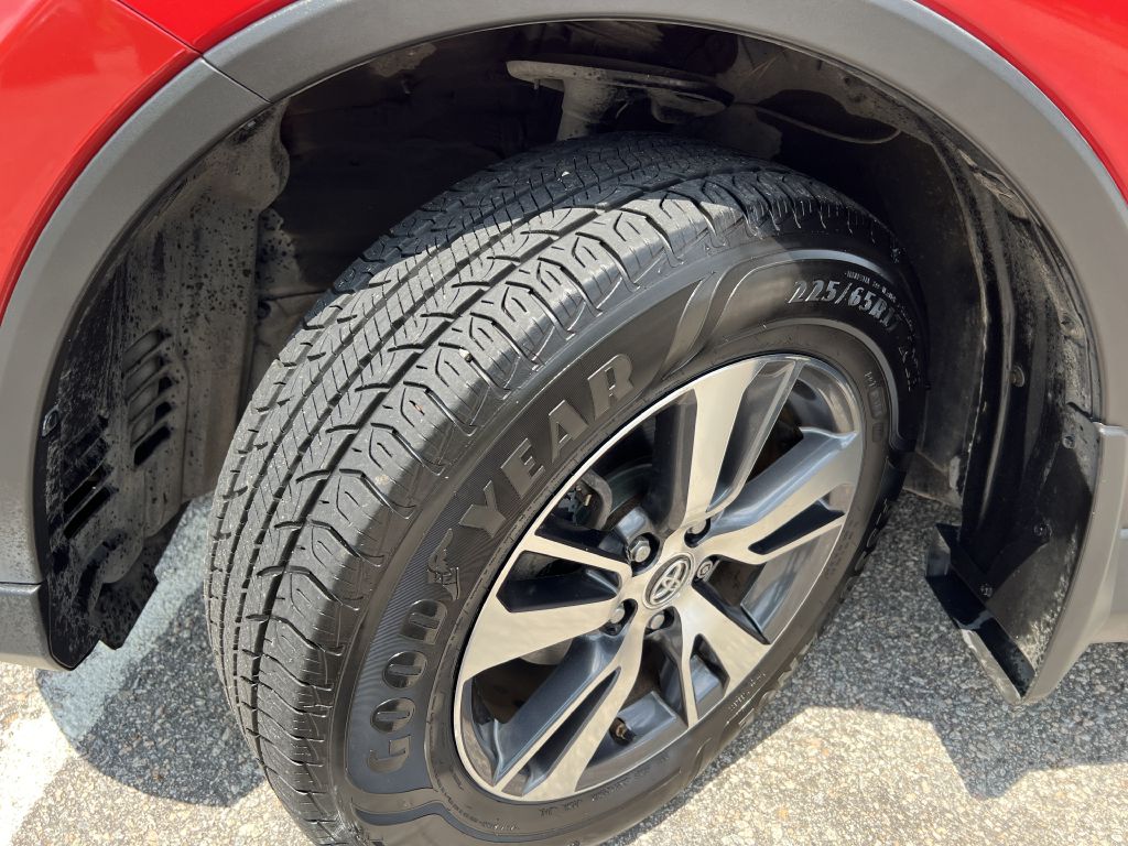 2016 toyota rav4 xle