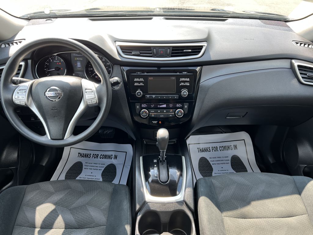 2015 nissan rogue sv
