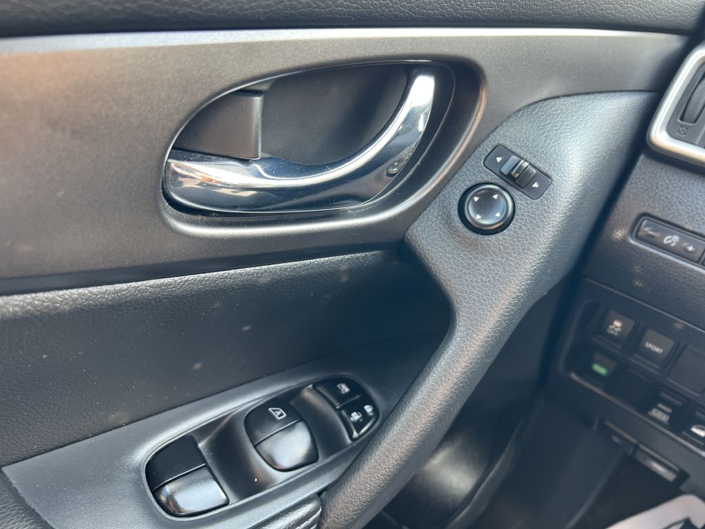 2015 nissan rogue sv