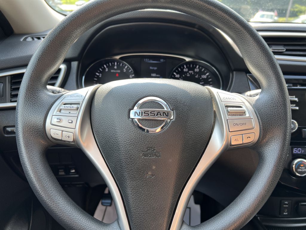 2015 nissan rogue sv