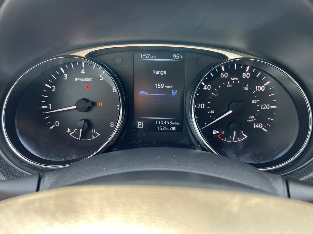 2015 nissan rogue sv