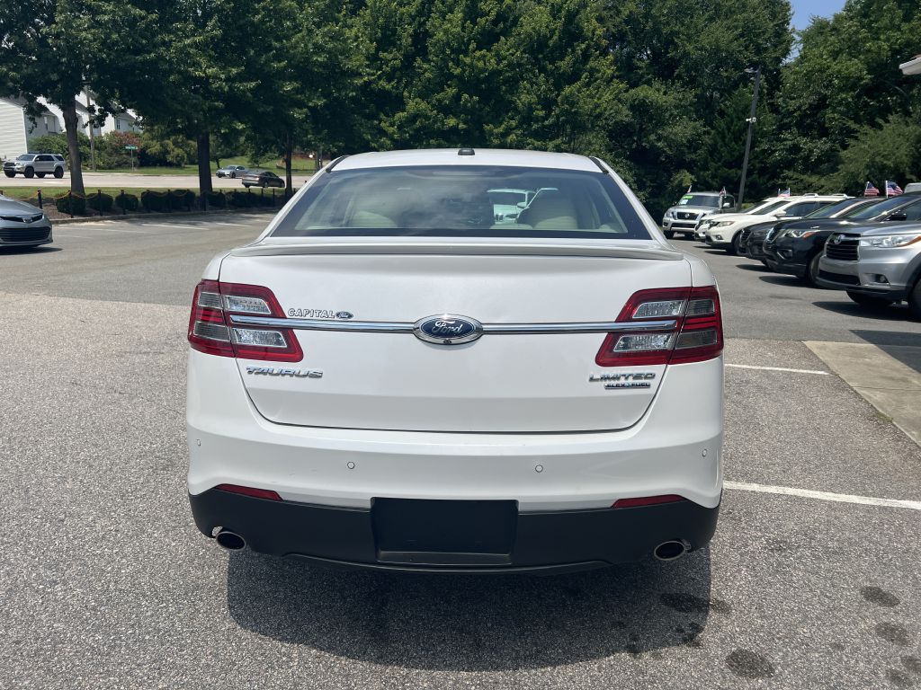 2014 ford taurus limited