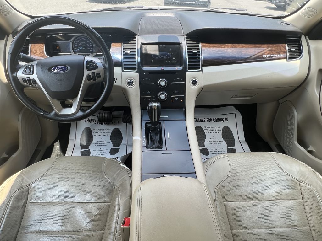 2014 ford taurus limited