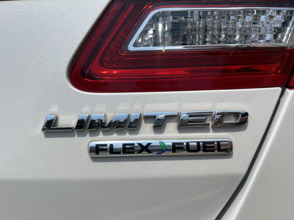 2014 ford taurus limited