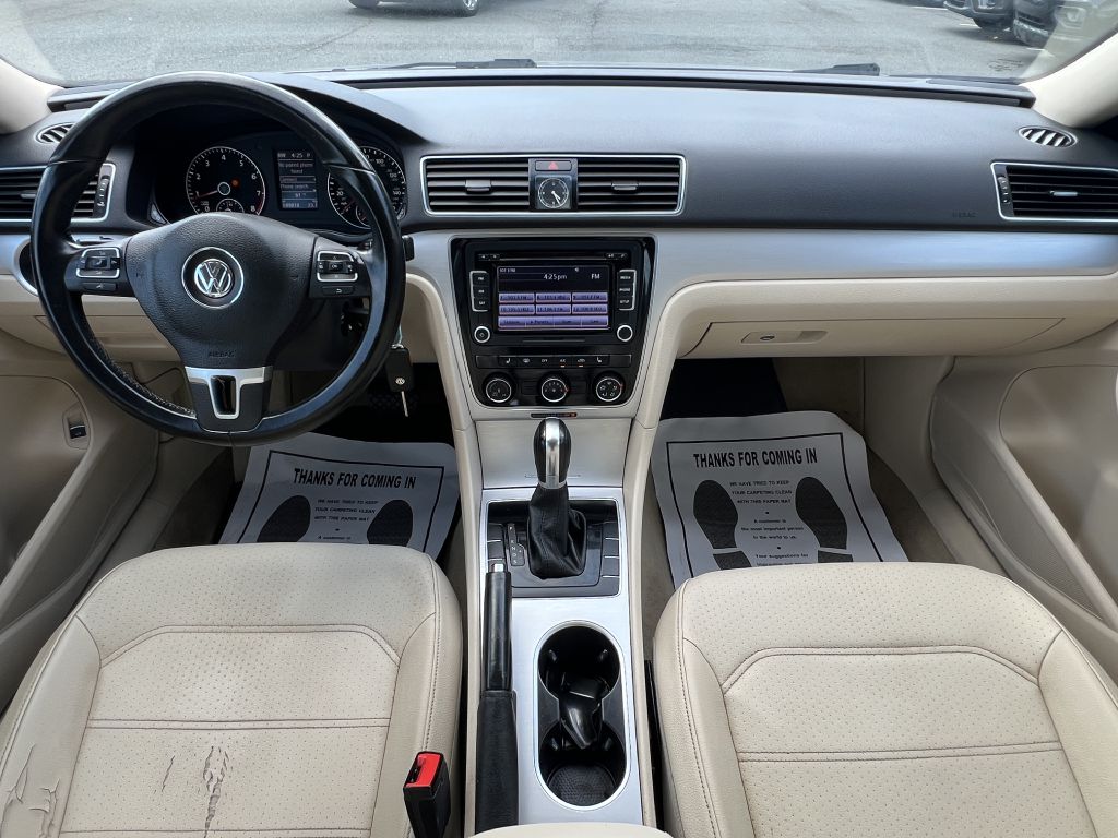 2013 volkswagen passat se