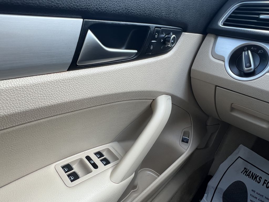 2013 volkswagen passat se