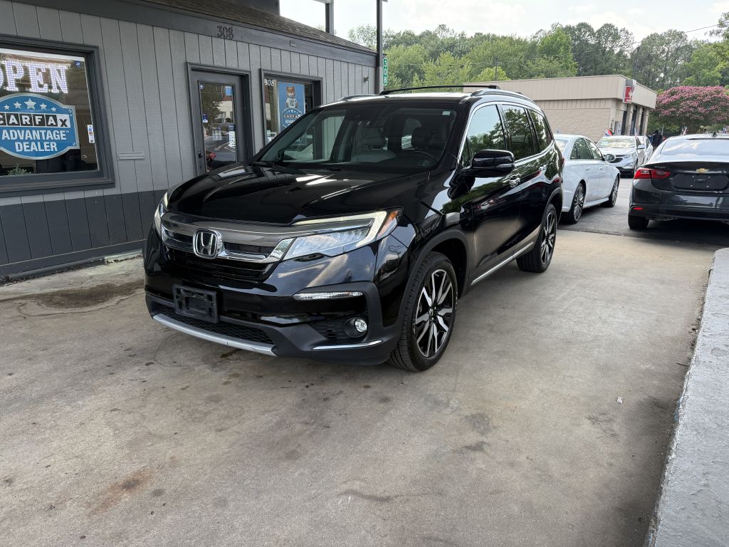 2019 honda pilot touring w/rear captain's chair