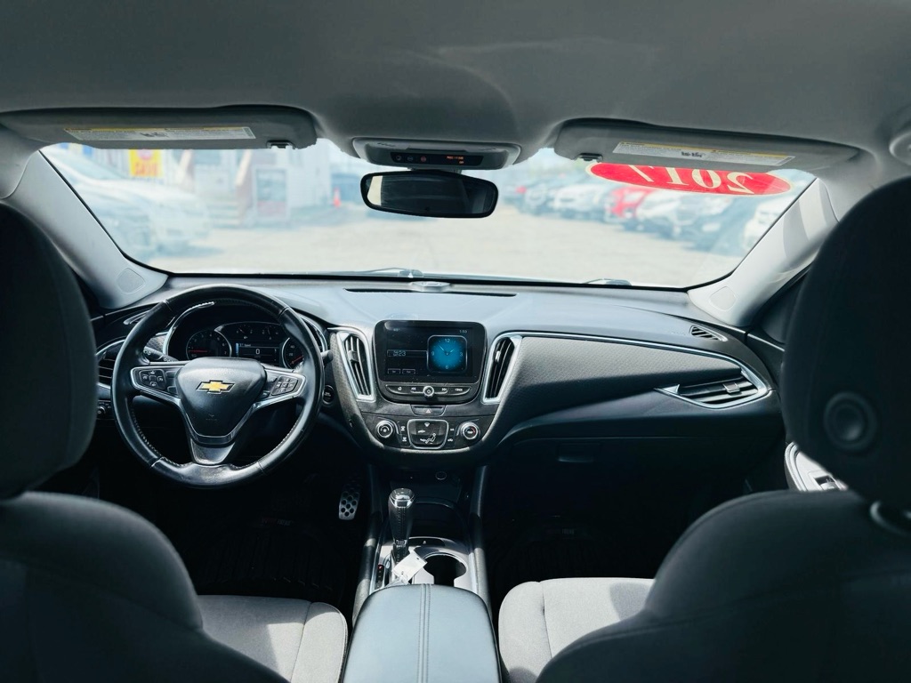 2017 chevrolet malibu lt